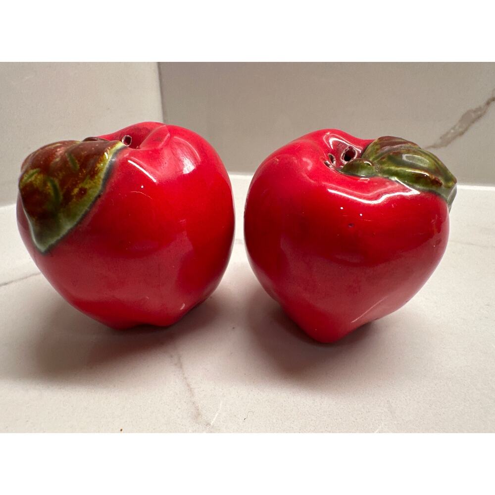 Vintage Pair of Red Ceramic Apples with Green Stems Salt Pepper Shakers